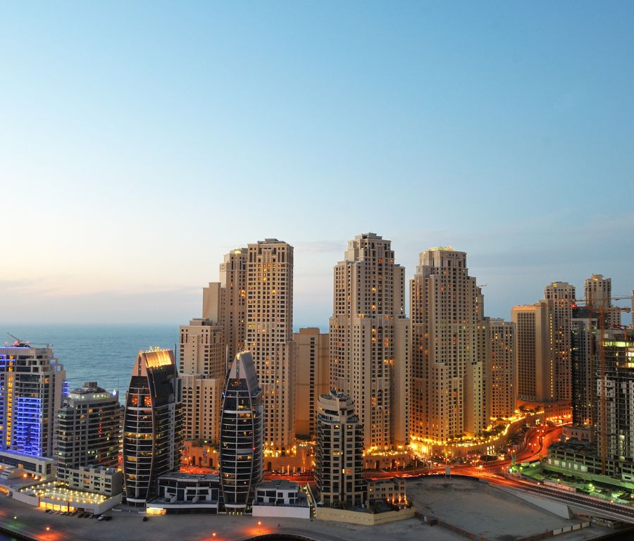 سوالات اقامت کاری در دبی