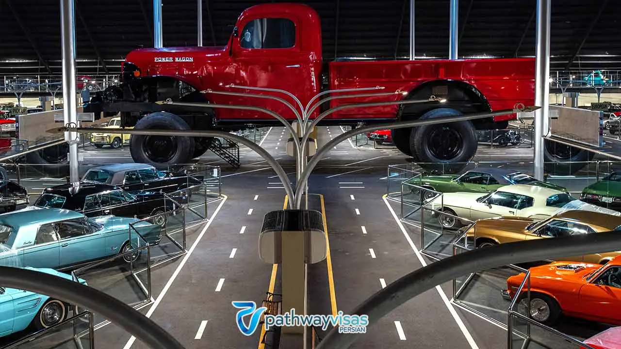موزه ملی ماشین ها از موزه های معروف امارات